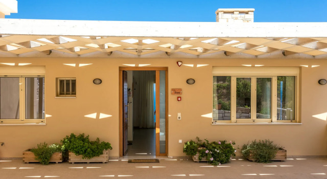 Luxury Villa Diana with private swimming pool, Забронировать Вилла Агия-Пелагия Центральный Крит
