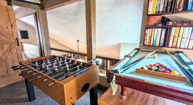 Коттедж Frost Hollow by Avantstay Deck w/ Grill, Game Room Loft