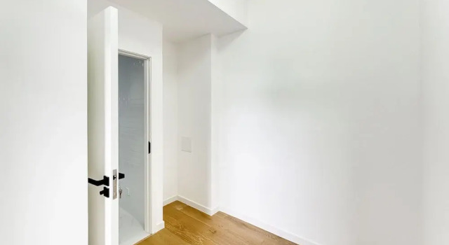 Tyms 2BR 2BA Apt Near MetroCity Line 1 9, Varaa Huoneisto Xuhui 