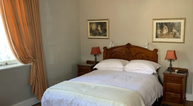 Just Joey Lodge, Забронировать Отель Отели Стелленбос с бассейном, рядом с Eikestad Mall, Бассейн