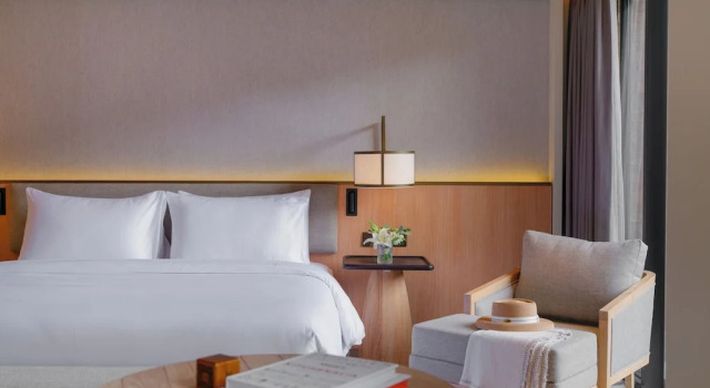 Двухместный номер Deluxe с балконом и с видом на бассейн Novotel Bali Ubud Resort