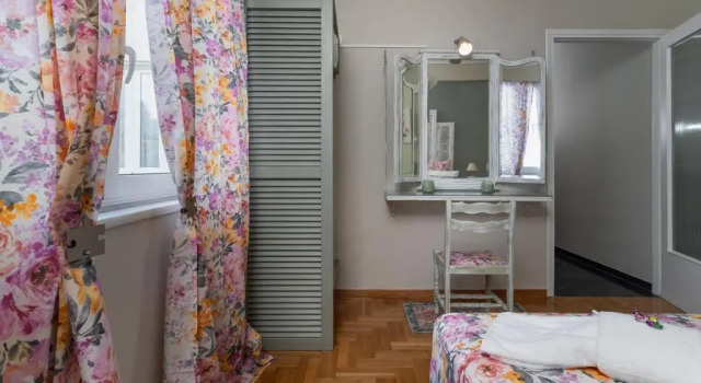Athens Flower Apartment, Забронировать Апартаменты/квартира Апартаменты Афины, рядом с German Embassy Athens, Апартаменты/квартира