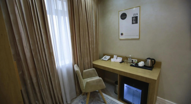 EDEM Hotel, Rezerwuj Hotel Hotele w Turkestan z parkingiem, Parking