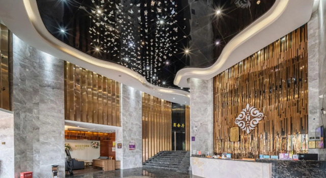 Heng Rong Hotel, Prenota Hotel Fangchenggang Guangxi