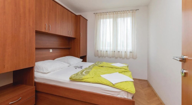Amazing Home in Zdrelac With Wifi and 6 Bedrooms, Book Hotel Hoteller i Pasman Island med pool, Swimmingpool