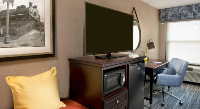 Четырёхместный номер Standard Hampton Inn Memphis/Collierville