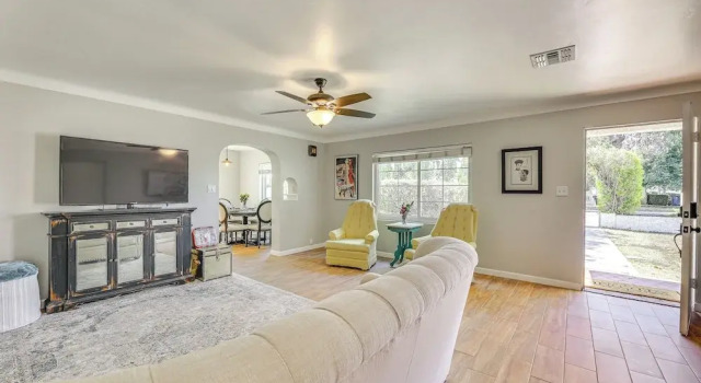 Коттедж Historic District Home w/ Patio & Yard in Mesa!
