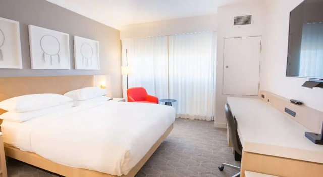 Номер Standard Delta Hotels by Marriott Kamloops