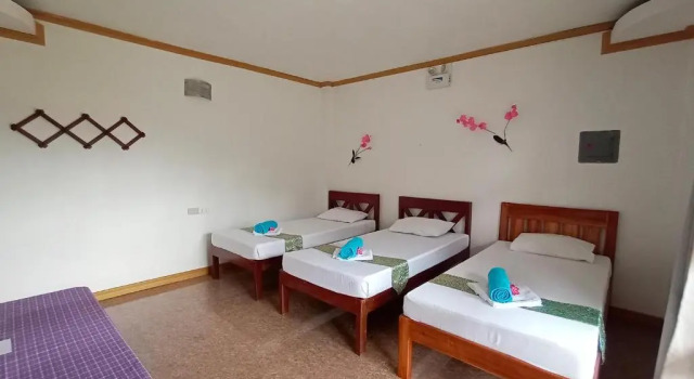 Standardowy trzyosobowy pokój z widokiem na ogród Hanbee's Resort Puerto Princesa Palawan