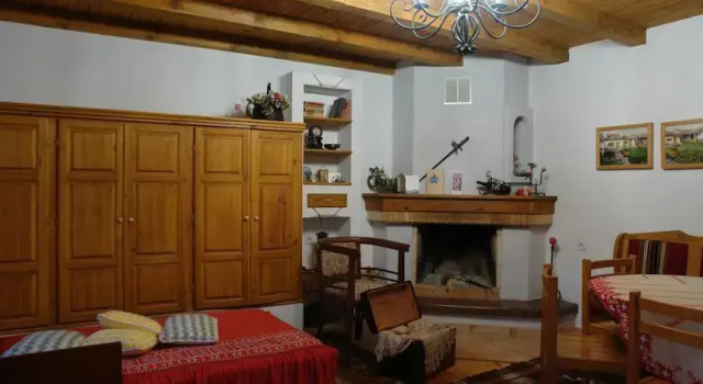 Chiflik Elena Guest House, Rezervați Pensiune Pensiuni în Shumen, Pensiune