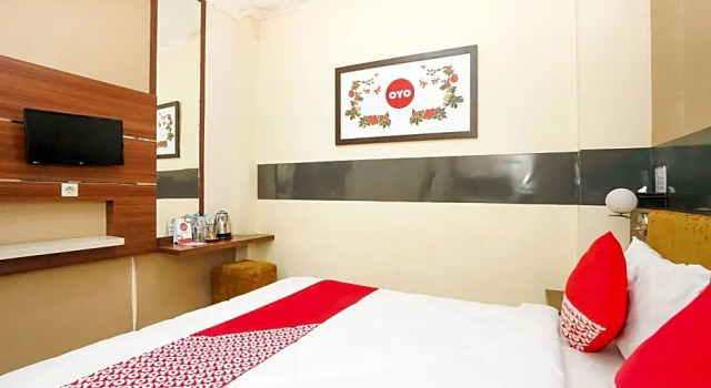 Camera Deluxe OYO 450 Semampir Residence