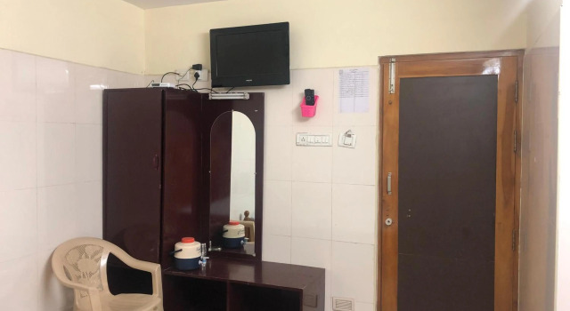 Hotel Temple View Annex, Забронировать Отель Отели штата Тамилнада с завтраком, Завтраки