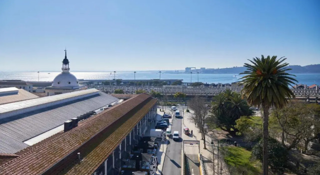 Люкс Premium с видом на реку Lisbon Five Stars Apartments 8 Building