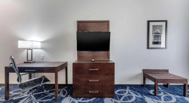 Люкс Comfort Inn & Suites Oklahoma City South I-35