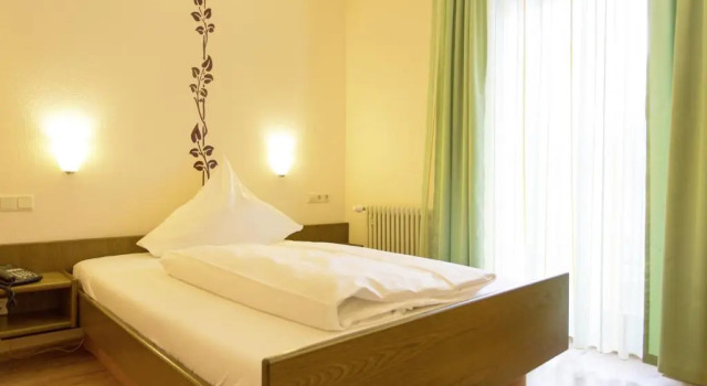 Одноместный номер Standard Hotel Restaurant Kurparkblick inkl Pfalzcard