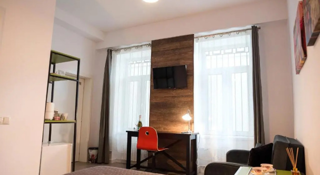 Апартаменты Ultra central bohemian apartment 3