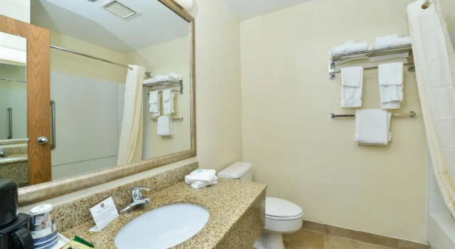 Номер Standard Deluxe Inn Wytheville