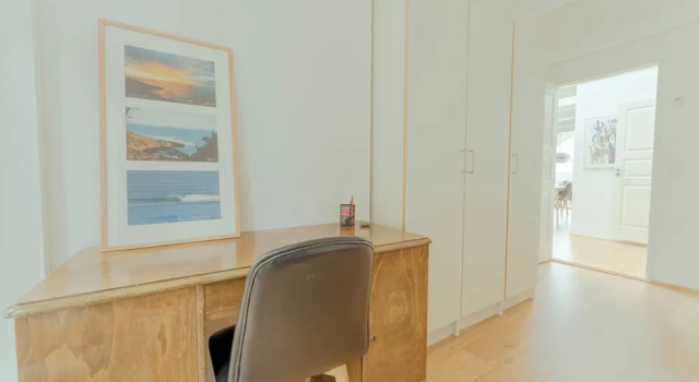 Stunning Views / Penthouse / Decorative / Parking