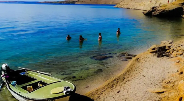 Villa Mila holiday house with private beach, Book Villa Pag Pag Island