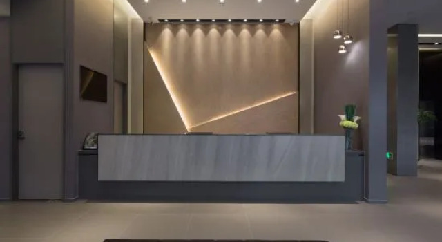 Homeinn Selected Hotel (Yancheng Municipal Government Jinying Julonghu Store), Prenota Hotel Yancheng Jiangsu