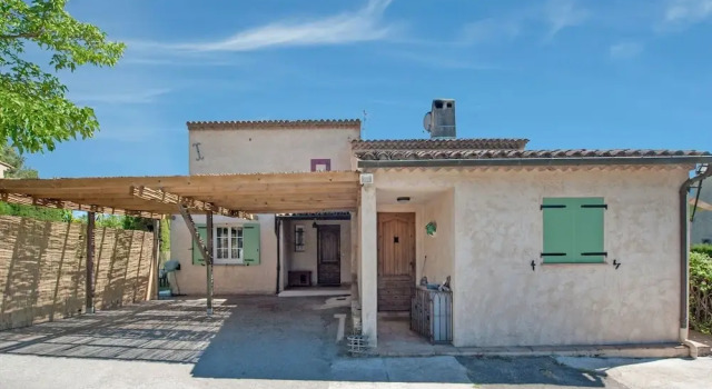 Riviera Hideaway for 2 Guests