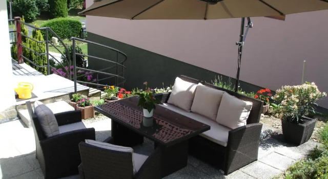 Biro Apartman, Book Lejlighed Hoteller i Western Transdanubia med parkering, Parkering