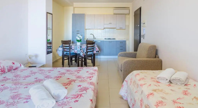 San Martino Apartment Riccardo, Book Apartment Hotels in Sicily with Parking, Parking
