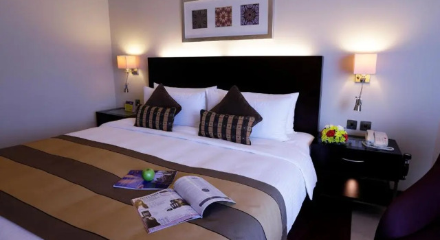 Двухместный номер Deluxe Ramada Plaza by Wyndham Dubai Deira