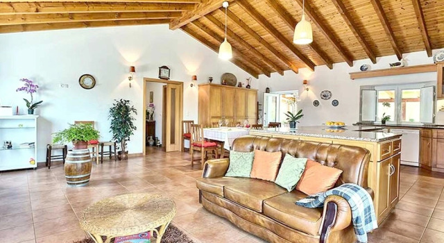 House With 4 Bedrooms in Sines, With Wonderful Mountain View, Enclosed, Забронировать Отель Синиш Побережье Алентежу
