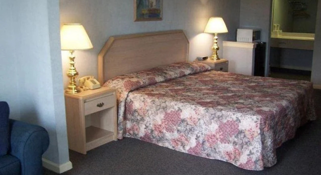 Celebration Inn, Prenota Hotel Lewisburg 