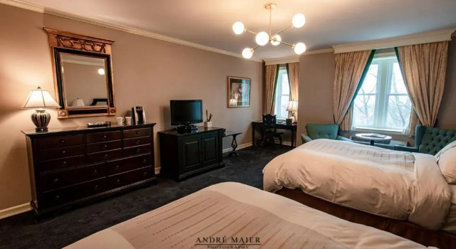 Четырёхместный номер Deluxe Castle Hotel & Spa