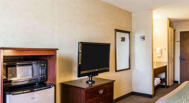 Двухместный номер Standard Quality Inn Denver Northeast Brighton