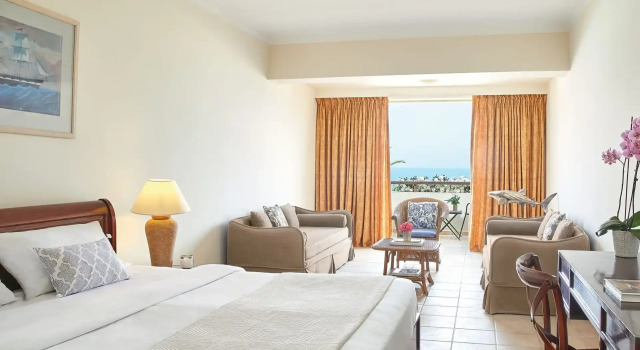 Номер семейный Grecotel Marine Palace & Aqua Park