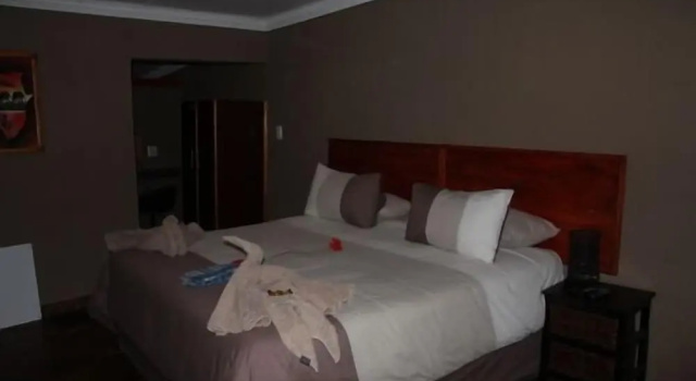 Номер Standard Emahlathini Guest Farm