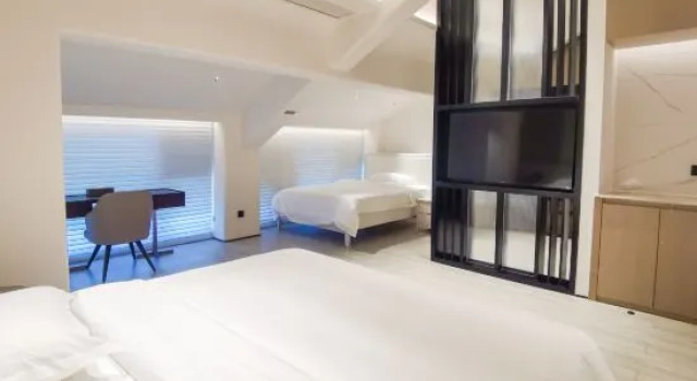 Люкс Дуплекс с 5 комнатами Sanya Yalong Bay No.99 Suite Resort Hotel