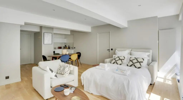 169-Suite W - Luxury, Забронировать Апартаменты/квартира Париж Иль-де-Франс, рядом с Станция метро Rambuteau