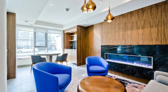 Suite Digs Waterfront, Rezervați Hotel Hoteluri în Calgary cu parcare, aproape de Macleod Trail, Parcare