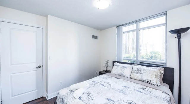 PlanURstay, Varaa Huoneisto Mississauga 