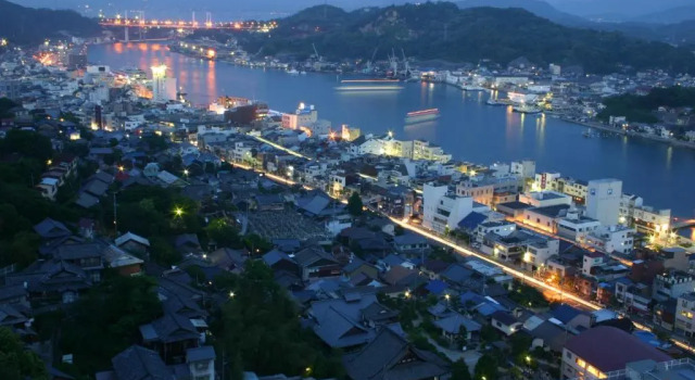 Кровать в общем номере (мужской номер) Onomichi View Hotel Seizan