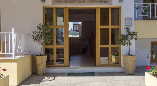 Ritsa Apartments