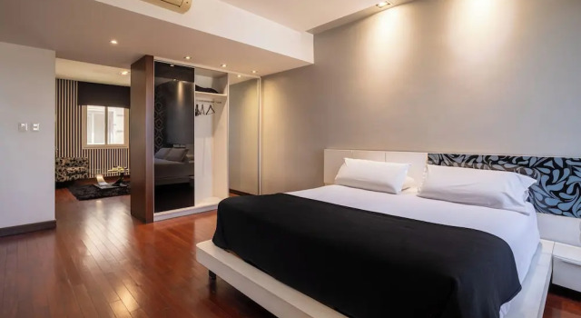 Люкс Deluxe с балконом DON Boutique Hotel Montevideo