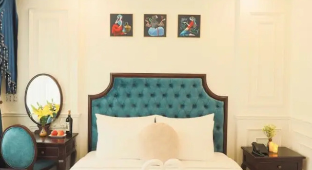 Номер Deluxe Hoàng Gia Xa La Boutique Hotel