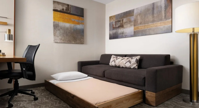 Четырёхместный номер Standard SpringHill Suites Indianapolis Downtown