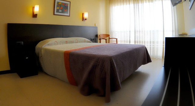 Hotel Coll, Book Hotel Torroella de Montgrí Baix Empordà