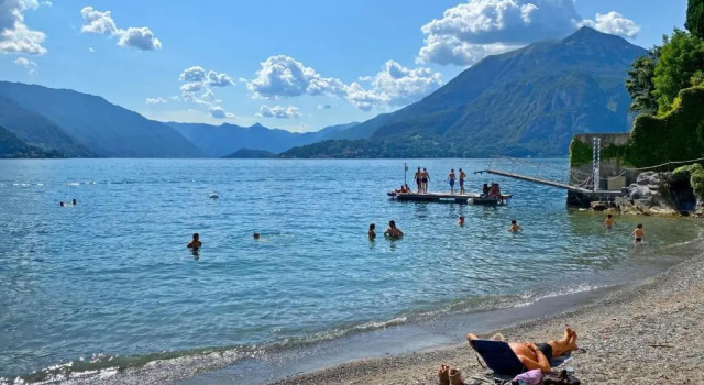 Vista Paradiso II - Ferienwohnung, Book Hotel Hotels in Como with a Pool, Swimming Pool