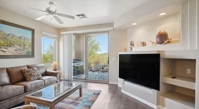 Апартаменты Oro Valley Condo w/ Desert & Mountain Views!