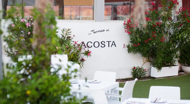 Hotel Acosta Centro, Забронировать Отель Отели Badajoz Province с завтраком, Завтраки