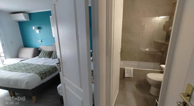 Номер Superior Logis Hôtel Les Bleuets