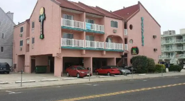 Barcelona Motel, Buchen Sie Motel Hotels in Wildwoods Beach mit Parkplatz, Parkplätze