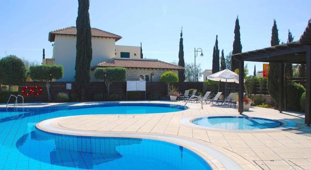 Вилла Villa Nefeli - charming townhouse in the heart of Aphrodite Hills Resort